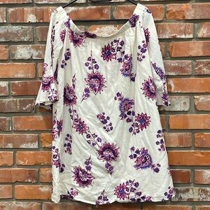 Bell-Sleeve Shift Dress